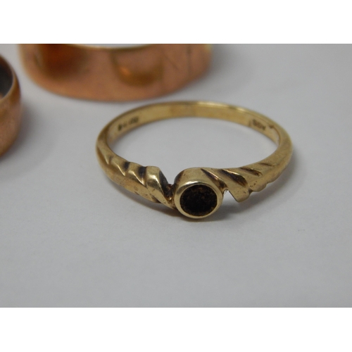 215 - 3 x 9ct Gold Rings: Weight 5.92g