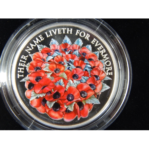 106 - Royal Mint Silver Proof Remembrance Day £5 Coins in Cases of Issue with COA's & Outer Boxes: 2015, 2... 