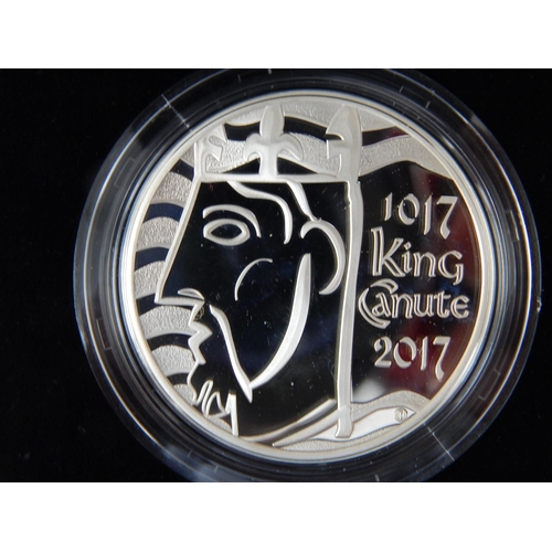 107 - Royal Mint Silver Proof £5 Coins in Cases of Issue with COA's & Outer Boxes: 2016 The 100th Annivers... 