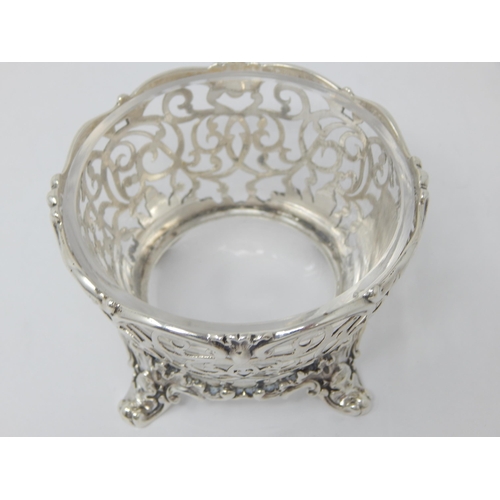 266 - Victorian Silver Sweet Bowl with Clear Glass Liner: Hallmarked London 1854 by Edward & John Barnard:... 