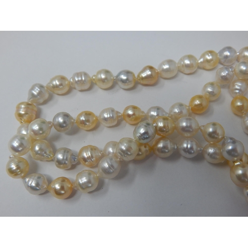 289 - South Sea Cultured Pearl Necklace (9mm) with Silver Bullet Clasp: Length 86cm