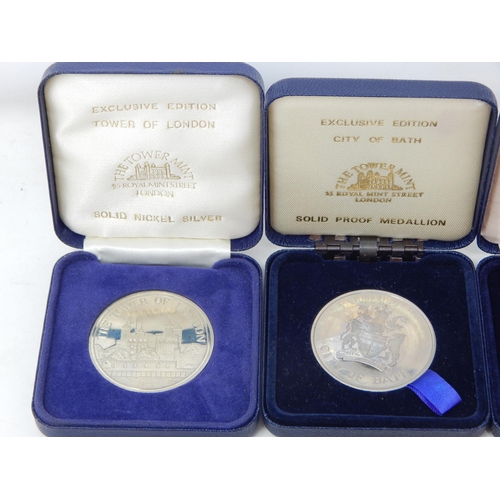 141 - A Quantity of Commemorative Medallions (5) in Cases of Issue together with 7 Royal Mint Entry to EEC... 