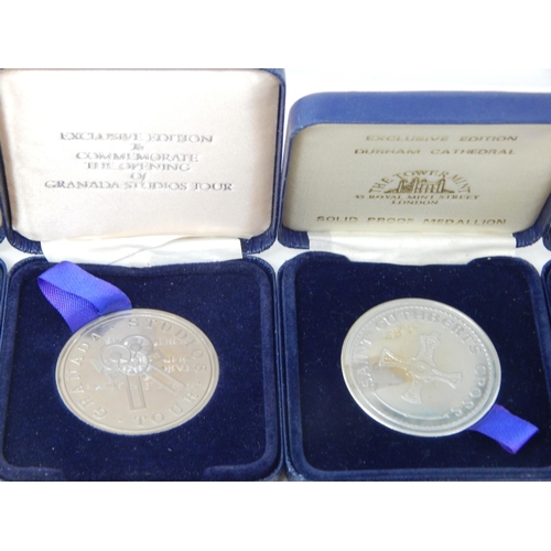 141 - A Quantity of Commemorative Medallions (5) in Cases of Issue together with 7 Royal Mint Entry to EEC... 