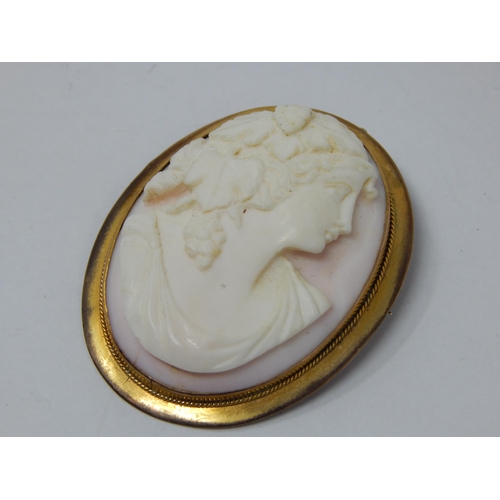 301 - 9ct Gold Framed Cameo Brooch with Quality Carved Portrait of a Lady with Safety Chain: Measures 4.6c... 