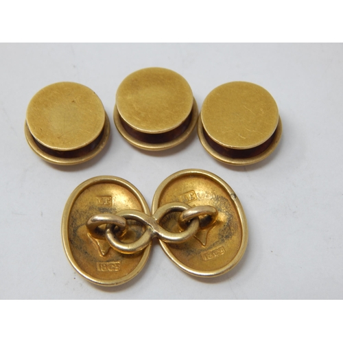 314 - 18ct Gold Oddments comprising single cufflink & three studs: Weight 8.65g