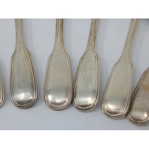 333 - Set of 6 Victorian Silver Spoons Hallmarked London 1850 by Charles Lias: Length 13cm: Weight 180g