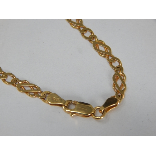 345 - 9ct Yellow Gold Fancy link Necklace: Length 40cm: Weight 6.39g