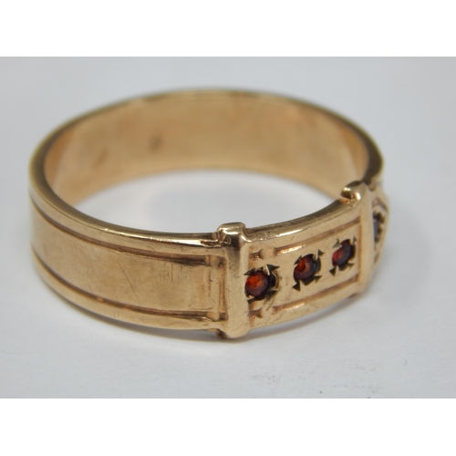 349 - Gentleman's Large 9ct Yellow Gold Buckle Ring Set with Garnets: Size Z: Weight 6.31g