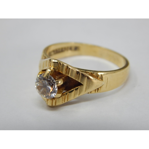 352 - BOODLES JEWELLERS: 18ct Yellow Gold Diamond Solitaire Ring Set with a Diamond Estimated @ 0.50cts: S... 