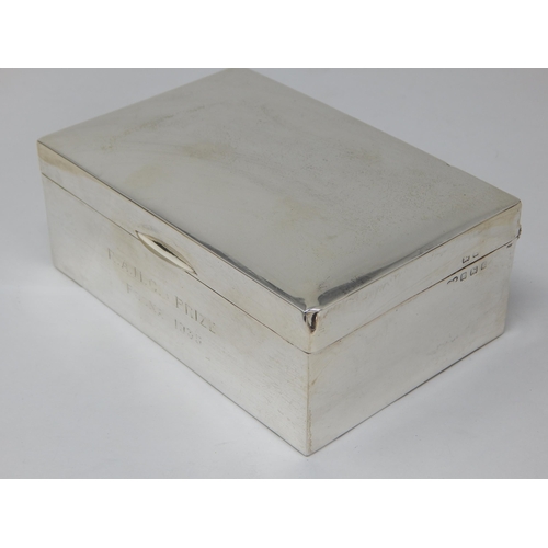 389 - Silver Cigarette Box with Cedar Lined Interior: Hallmarked Birmingham 1934 by Saunders & Mackenzie: ... 