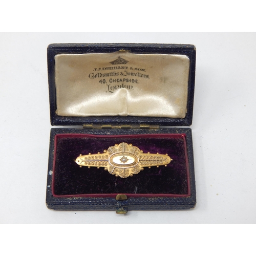 73 - An 15ct Gold Victorian brooch weight 2.48g in vintage box