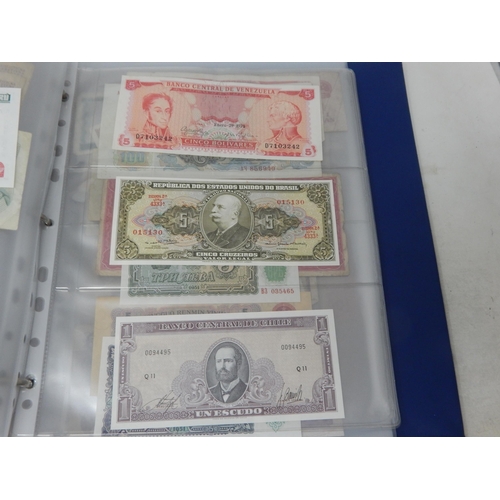 60 - Collection of Banknotes of the World housed in collectors album