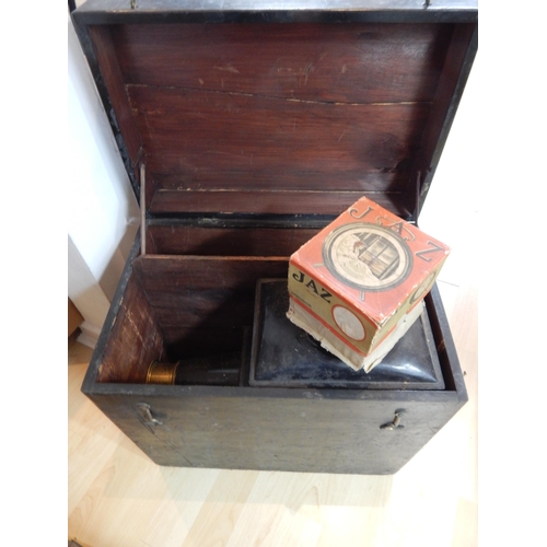 631 - 19th Century Magic Lantern A/F in Fitted Wooden Box together with a Large Quantity of Slides.