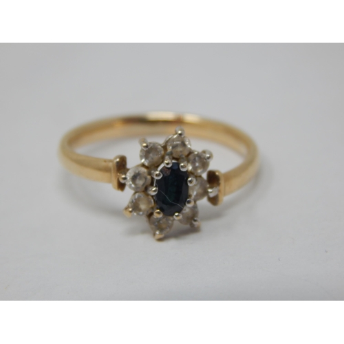 285 - 9ct Yellow Gold Ring: Size O: Gross weight 1.25g