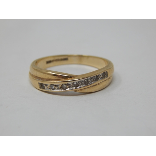 287 - 9ct Yellow Gold Ring: Size J: Gross weight 1.79g