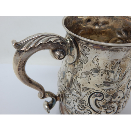 182 - George II Silver Tankard: Hallmarked London 1758 by William Shaw & William Priest: Height 13.2cm: We... 