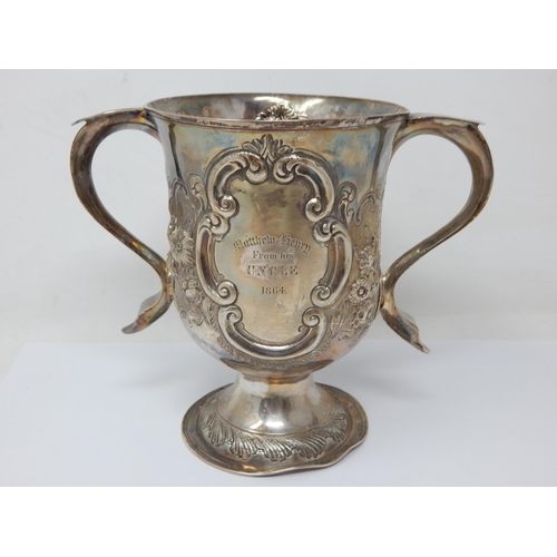 183 - George III Silver Twin Handled Loving Cup: Hallmarked London 1784 by John Lambe: Height 14cm: Weight... 