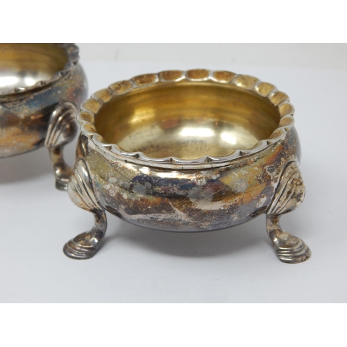 186 - A Large Pair of C18th Scottish Silver Cauldron Salts: Hallmarked Edinburgh 1774 by Hugh Gordon & Wil... 