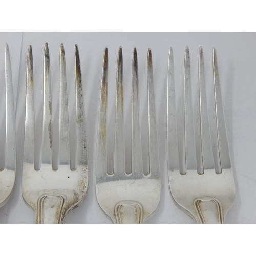 147 - A Set of 6 Georgian Silver Kings Pattern Dinner Forks Hallmarked London 1828 by William Chawner: Len... 