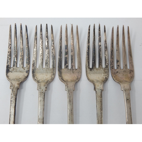 115 - A Set of 5 Scottish Victorian Silver Dinner Forks Hallmarked Edinburgh 1854 by Marshall & Sons: Leng... 