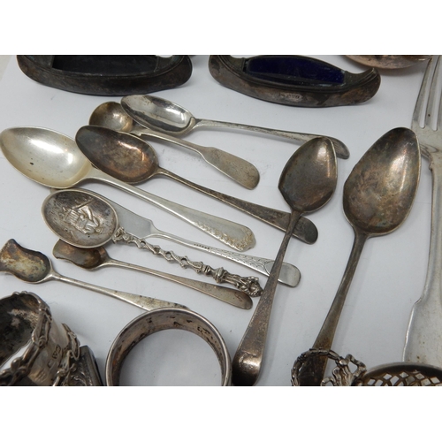 175 - A Quantity of Georgian & Later Silver Including Scottish Silver: Various Dates & Makers: Weight 658g