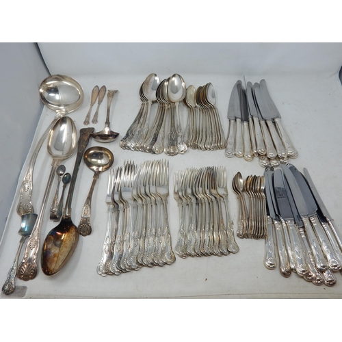 181 - 12 Place Setting of Kings Pattern Silver Plated Cutlery Including:
12 x Dinner Forks
12 X Dinner Kni... 