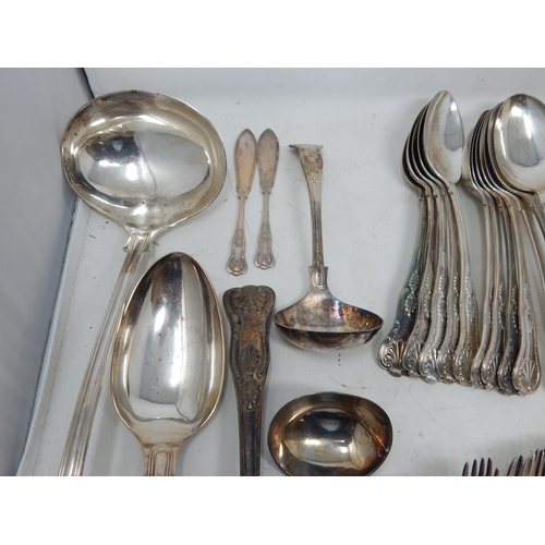 181 - 12 Place Setting of Kings Pattern Silver Plated Cutlery Including:
12 x Dinner Forks
12 X Dinner Kni... 