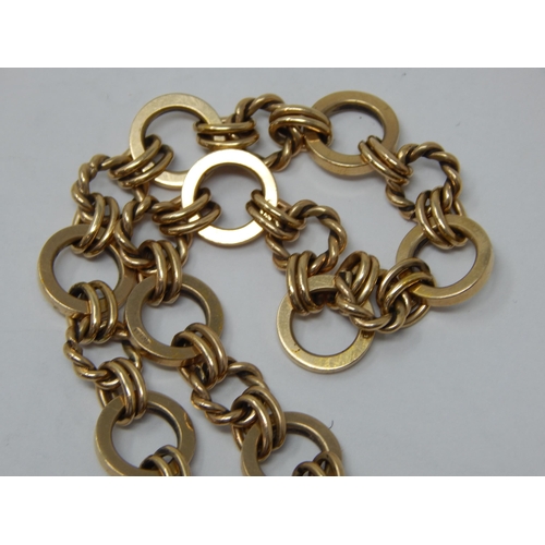 280 - 9ct Yellow Gold Fancy Link Bracelet: Weight 15.71g