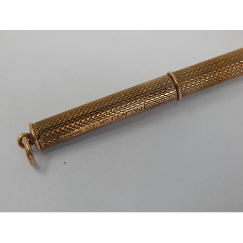 130 - 9ct Gold Cocktail Swizzle Stick: Gross weight 7.78g