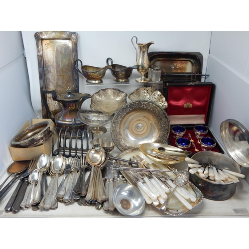 136 - Large Quantity of Silver Plated Wares (lot)