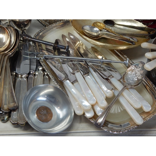 136 - Large Quantity of Silver Plated Wares (lot)