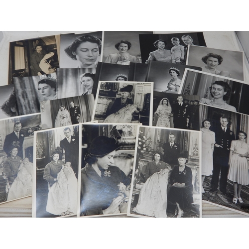 526 - ROYAL PHOTOGRAPHS: Princess Elizabeth (Later Queen Elizabeth II) B&W Press Photographs 1947-1952 Inc... 