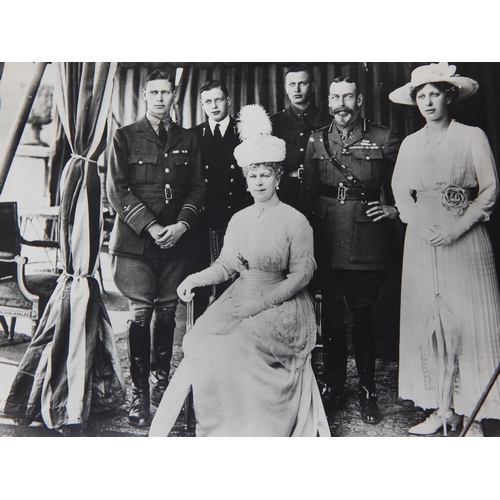 533 - ROYAL PHOTOGRAPHS: King George V & Queen Mary: B&W Press Photographs (lot) Largest 10