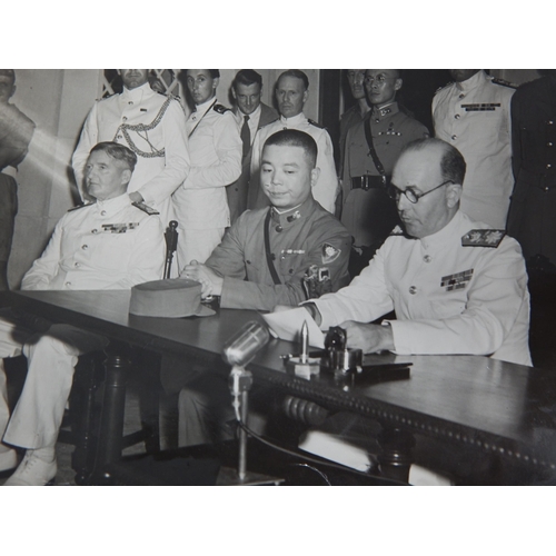 539 - WWII: A Quantity of B&W Photographs showing the signing of the surrender by the Japanese aboard the ... 