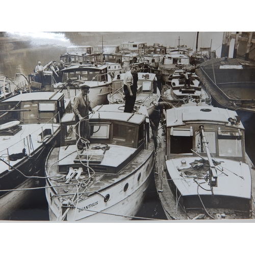 541 - WWII: A Collection of B&W Naval Photographs showing the 50 boat armada that went to Dunkirk, Life in... 