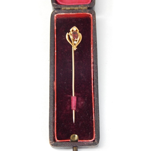 63 - Vintage 15ct Yellow Gold Tie Pin Set with a Ruby between two Seed Pearls: In Original Fitted Case