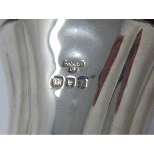 95 - Elizabeth II silver sugar caster, London 1961, A Chick & Sons Ltd. Weight 168g (5.4oz)