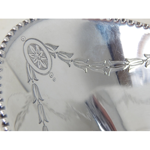 98 - Edward VII silver basket, Sheffield 1904, Barraclough & Barraclough: Weight 266g
(8.55oz)
