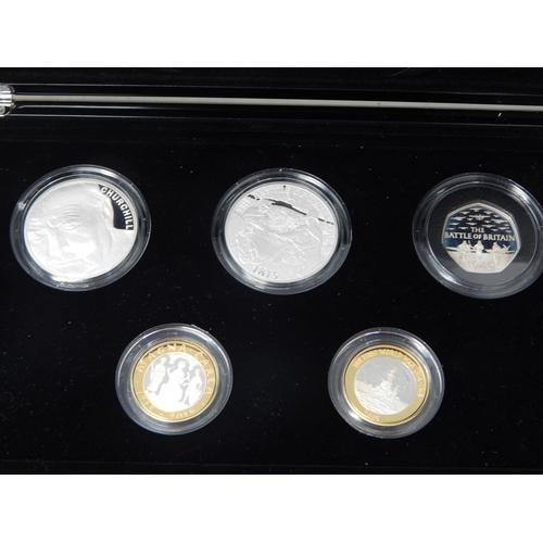 36 - The 2015 United Kingdom Silver Proof PIEDFORT Commemorative Coin Set, brilliant, about as struck in ... 