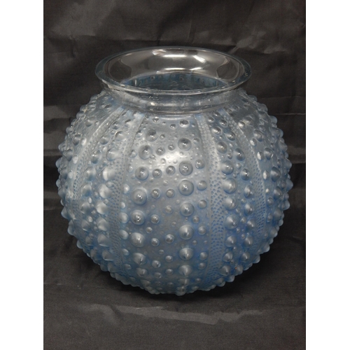 496 - RENE LALIQUE (1860-1945) Oursin Vase: Designed 1935: Measures 18.6cm high: Etched 