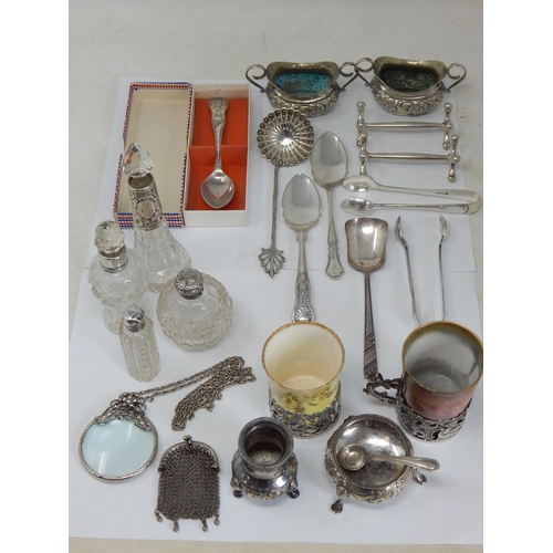 A Group of Hallmarked Silver together with a Quantity of Silver Plated Wares: Weighable Silver 150g