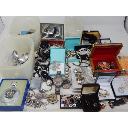 925 Sterling Silver Cufflinks, Chains, Bracelet & Amber Set Ring together with a collection of costume jewellery, watches, coins etc (lot)