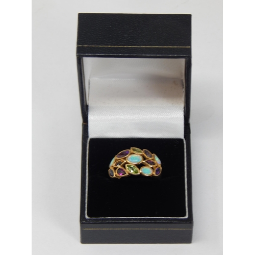 328 - 9ct Yellow Gold Gem Set Ring: Size M: gross weight 4.51g: Presented in Ring Box