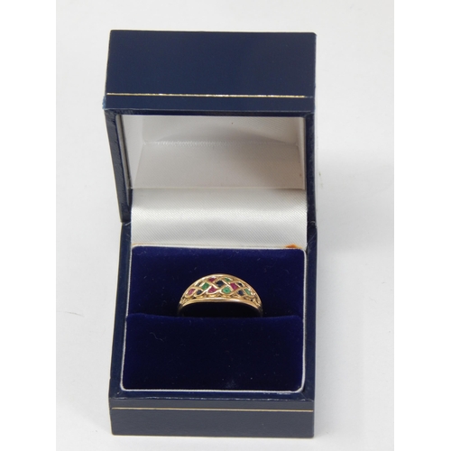 331 - 9ct Yellow Gold Gem Set Ring: Size N: gross weight 1.90g: Presented in Ring Box