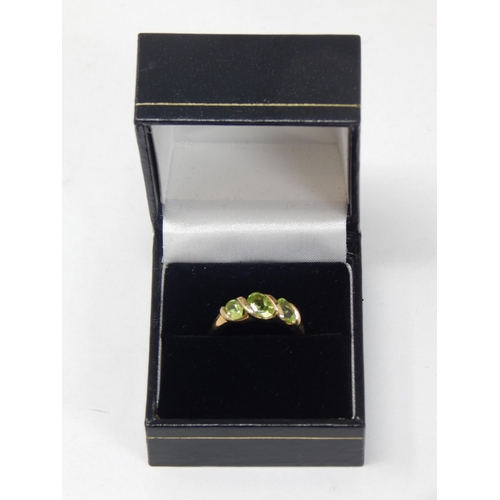 341 - 9ct Yellow Gold Gem Set Ring: Size N: gross weight 2.60g: Presented in Ring Box