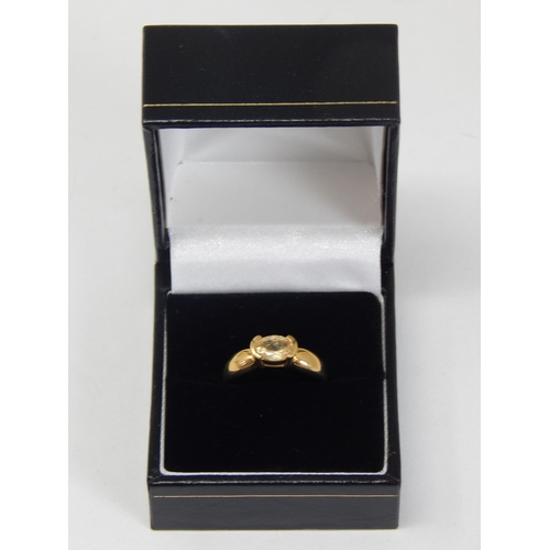 354 - 9ct Yellow Gold Gem Set Ring: Size L/M: gross weight 2.69g: Presented in Ring Box