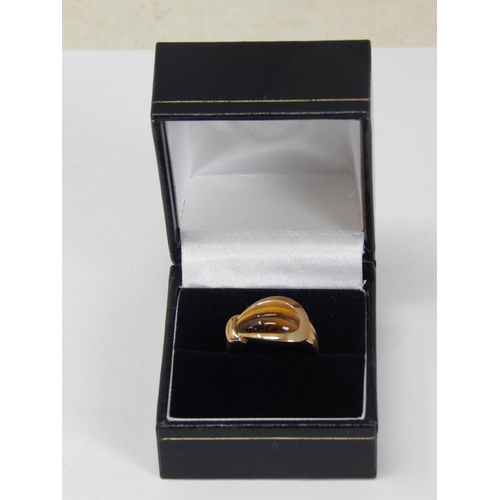 359 - 9ct Yellow Gold Tigers Eye Set Ring: Size M: gross weight 3.79g: Presented in Ring Box