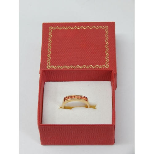 363 - 9ct Yellow Gold Gem Set Ring: Size N: gross weight 2.64g: Presented in Ring Box