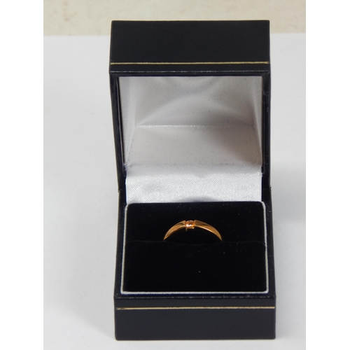 367 - 9ct Yellow Gold Ring: Size N: gross weight 1.69g: Presented in Ring Box