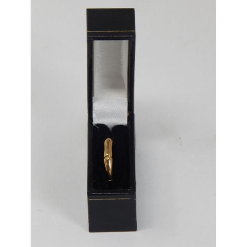 368 - 9ct Yellow Gold Ring: Size M: gross weight 1.86g: Presented in Ring Box